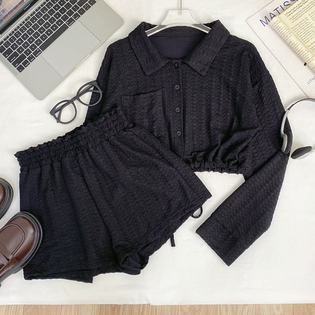 Matching Set: Buttoned Collar Crop Blouse & High-Rise Solid Shorts