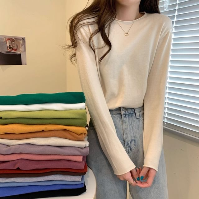 Solid Knit Crewneck Top with Long Sleeves
