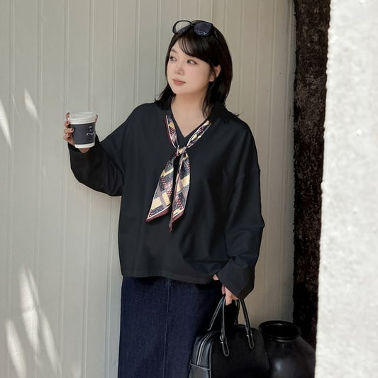 Plus Size Collar V-Neck Plain Pullover with Print Twilly