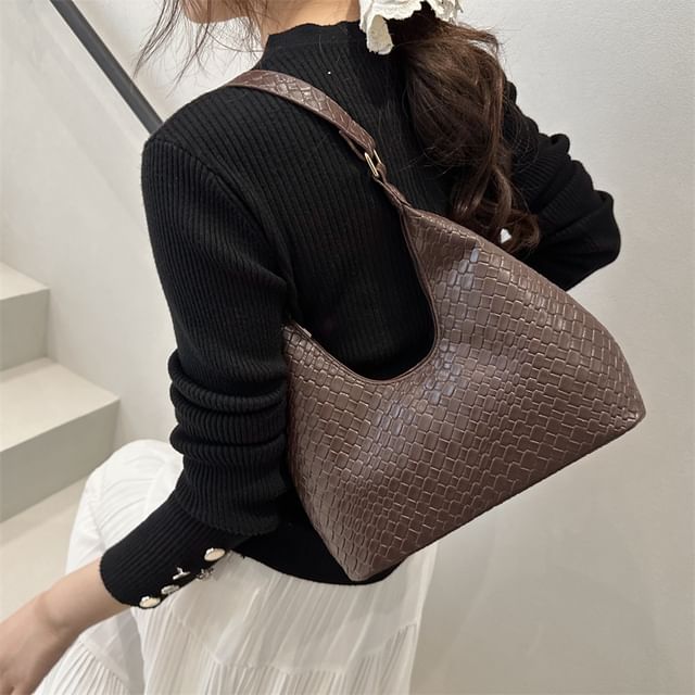Woven Plain Shoulder Bag