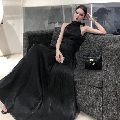 Gown Neck Evening Open Plain Halter A-Line Back