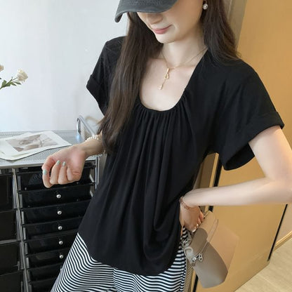 U Neckline Short Sleeve Solid Cropped Tee