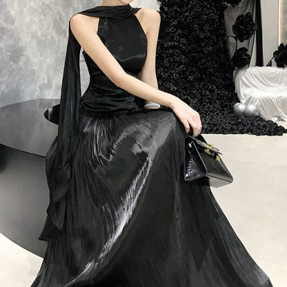 Gown Evening Plain Halter Tie-Neck Sleeveless A-Line