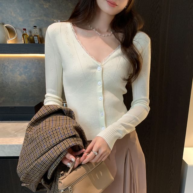 Buttoned V Neck Long Sleeve Solid Knit Blouse