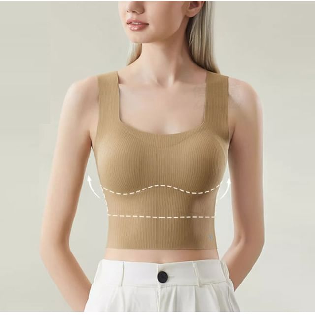 Ribbed Padded Slim-Fit Solid Cropped Tank Top