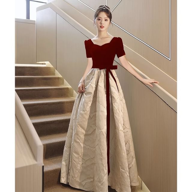 Sweetheart Neck Bow Panel Jacquard A-Line Evening Gown / Midi Cocktail Dress (Various Designs)