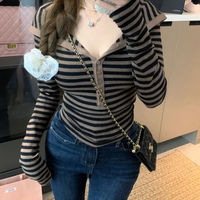 Buttoned Striped Extended Sleeve Shirt