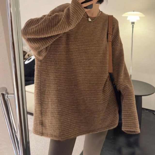 Striped Crewneck Extended Sleeve Tee