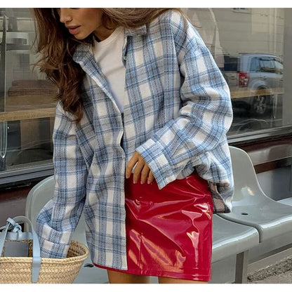 Loose-Fit Plaid Shirt with Long Sleeves