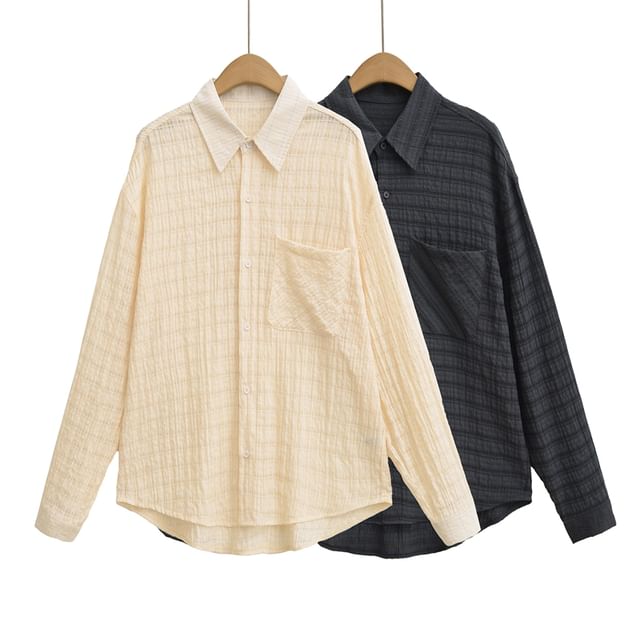 Oversized Plaid Shirt with Pocket Detail and Long Sleeves