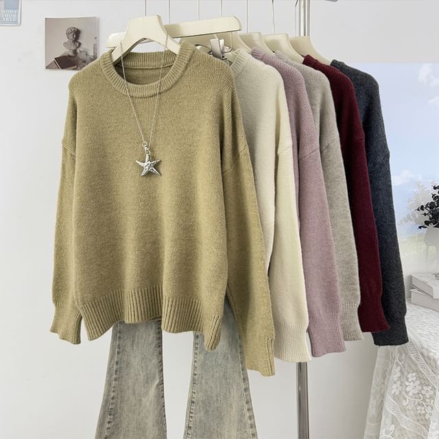 Crew-Neck Loose-Fit Pullover Sweater with Long Sleeves