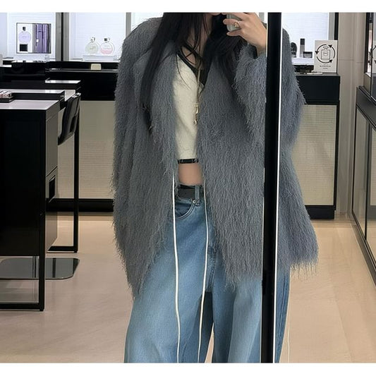 Long Sleeve Plain Faux Fur Coat / V-Neck Contrast-Trim Camisole Top