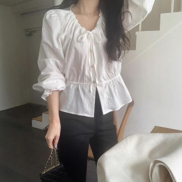 U-Neck Lace Shirt with Long Sleeves