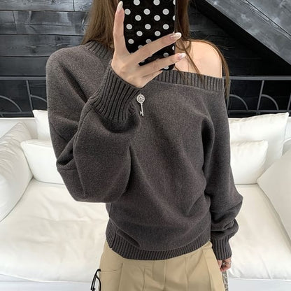 Boat Neck Solid Sweater and Baggy High Waist Pants