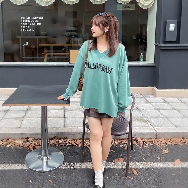 Plus Size Mock Two-Piece V-Neck Lettering Print Pullover