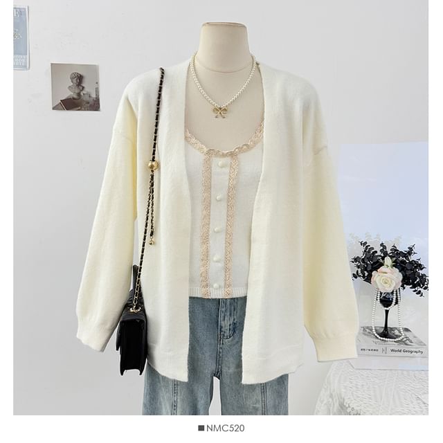 Scoop Neck Lace Trim Knit Camisole + Extended Sleeve Cardigan Set
