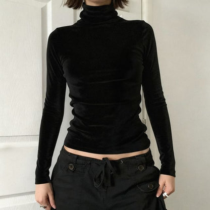 Turtleneck Cropped Knit Pullover with Long Sleeves