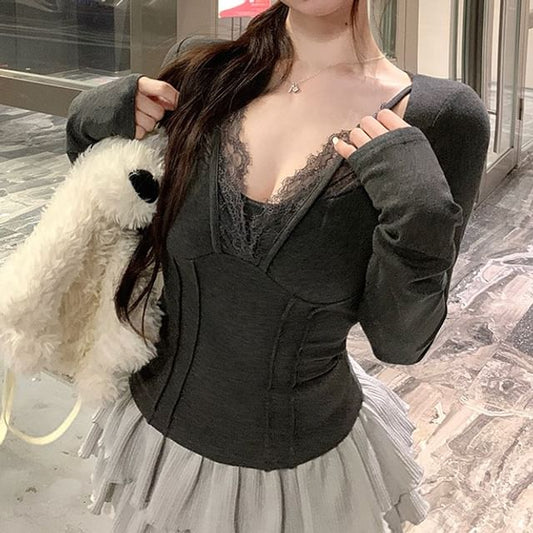 Lace-Panel Cutout V-Neck Fitted Cropped Long-Sleeve Tee