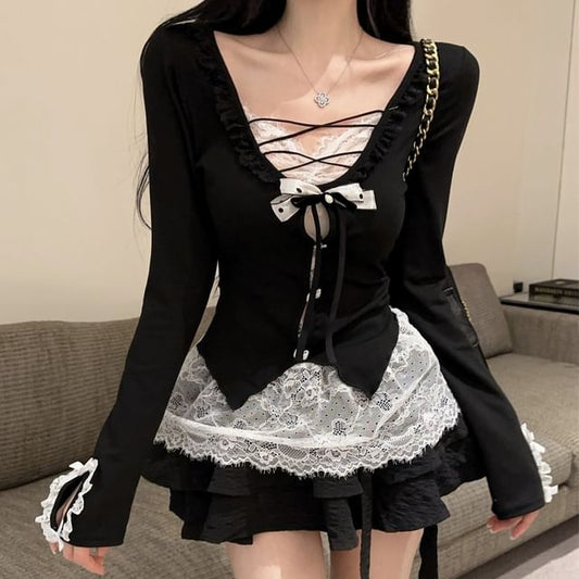 Scoop Neck Lace Panel Mock Two-Piece Long-Sleeve Top