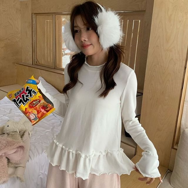 Ruffled-Hem Fitted Long-Sleeve Solid T-Shirt