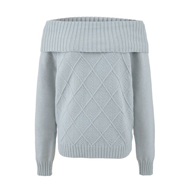 Cable Knit Off-Shoulder Sweater in Solid Tone