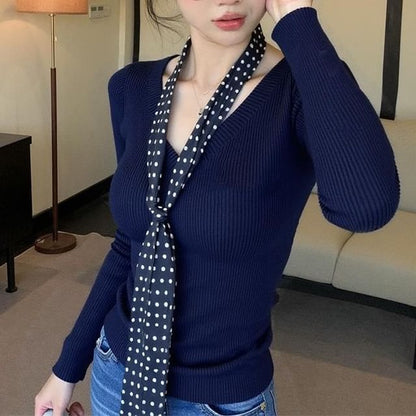 Solid Knit Top with V-Neck and Long Sleeves
