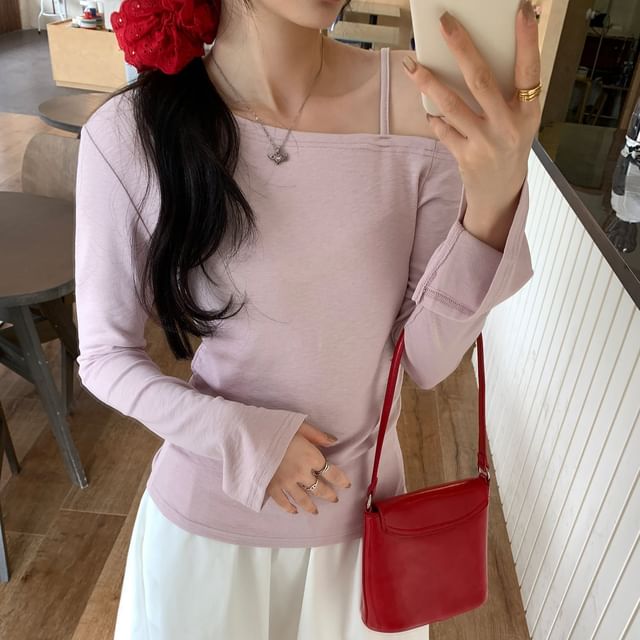 Asymmetric Cold-Shoulder Tee with Extended Sleeves