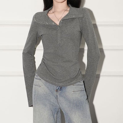 Henley-Style Pullover with Extended Sleeves