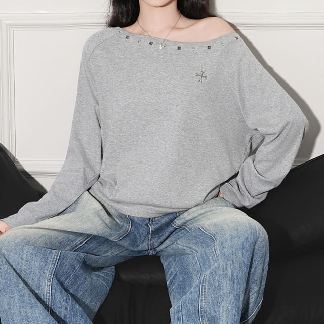 Studded One-Shoulder Tee with Full Sleeves
