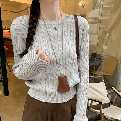 Cable-Knit Crew Neck Sweater in Solid Color