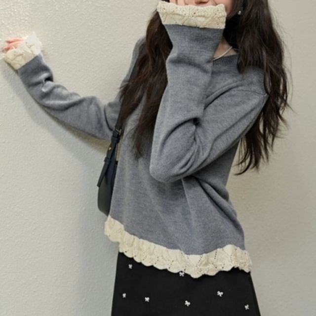 Lace-Trim Round Neck Knit Sweater