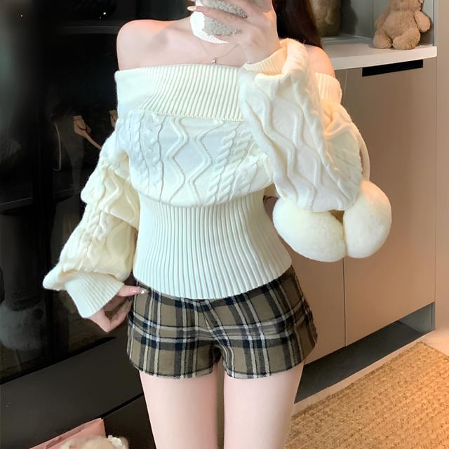 Set: Off-Shoulder Cable Knit Sweater with Neck Warmer