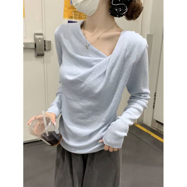 Asymmetrical Knit V-Neck Long Sleeve Top
