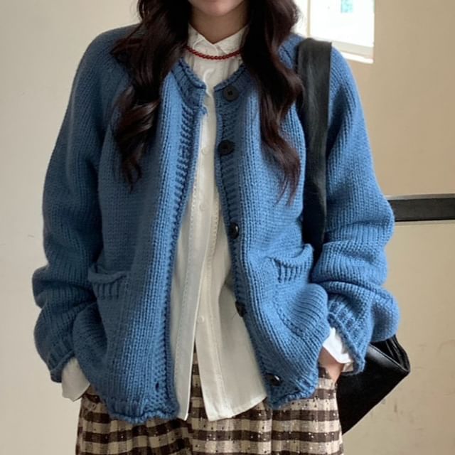 Crewneck Button-Up Plain Cardigan