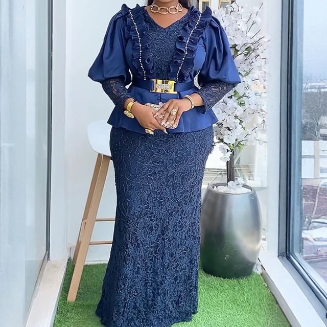 Long-Sleeve V-Neck Lace Panel Ruffle Trim Mermaid Evening Gown