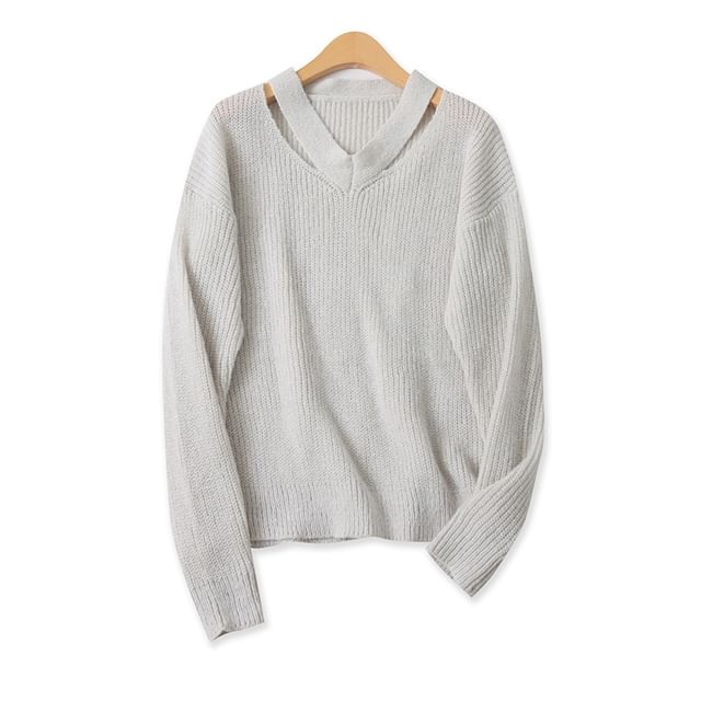 Ribbed V-Neck Solid Knit Sweater