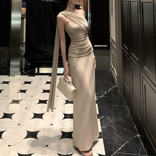 Sleeveless Draped Plain Mermaid Evening Gown