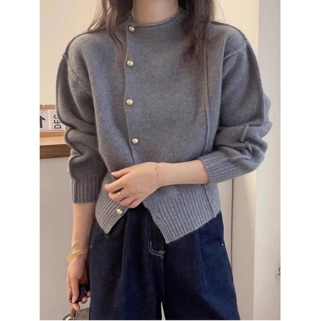 Round Neck Plain Faux Pearl Cardigan