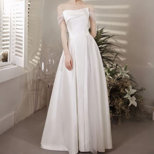 Off-Shoulder Mesh Panel A-Line Wedding Gown