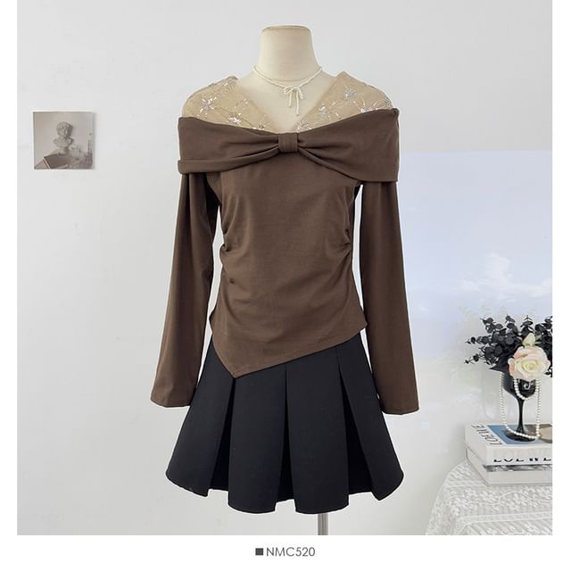 Glitter Asymmetric-Hem V-Neck Long Top