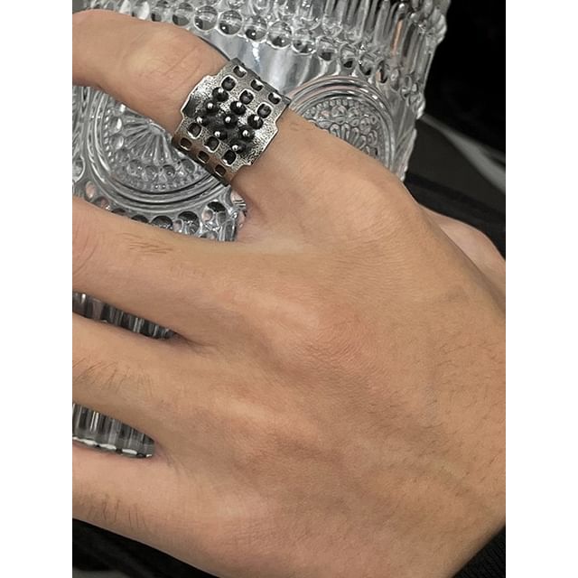Metal Ring