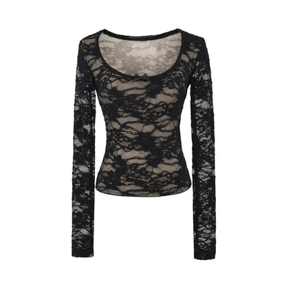 Slim Fit Scoop Neck Lace Crop Top