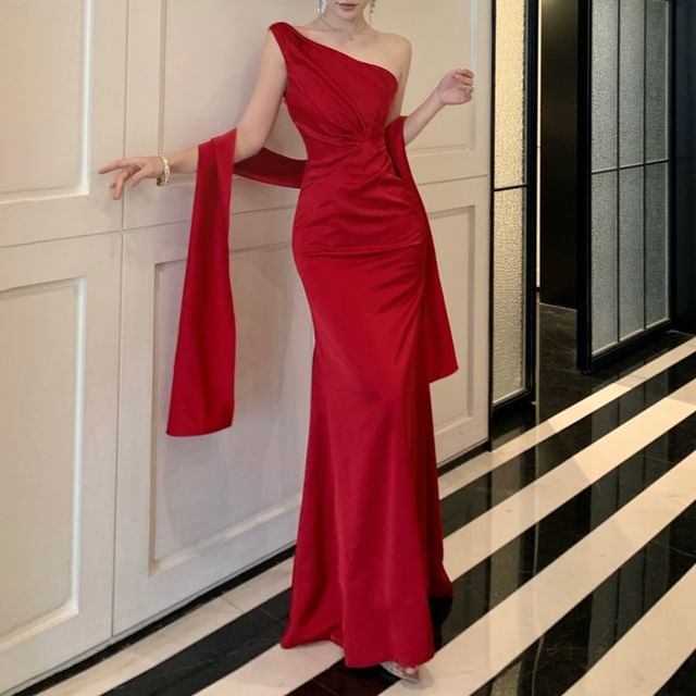 One-Shoulder Plain Ruched Trumpet Evening Dress
