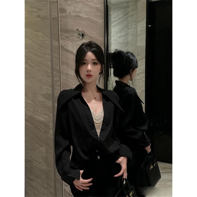Beaded Pointed Collar Long Sleeve Shirt