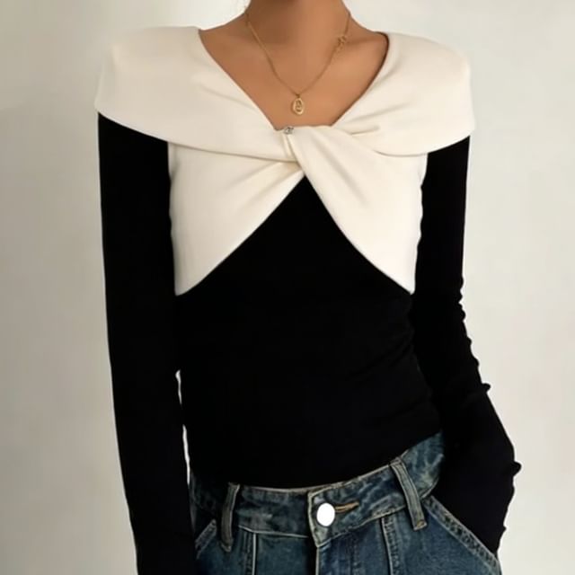Twisted Two-Tone V-Neck Long Sleeve Top