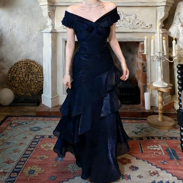 Off-Shoulder Plain Ruffle Trim Mermaid Evening Dress