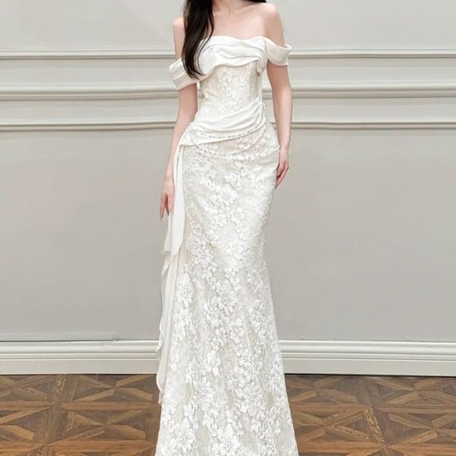 Off-Shoulder Asymmetrical A-Line Lace Wedding Gown