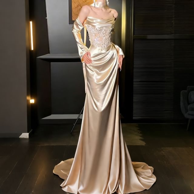 Off-Shoulder Lace Panel Satin A-Line Evening Gown
