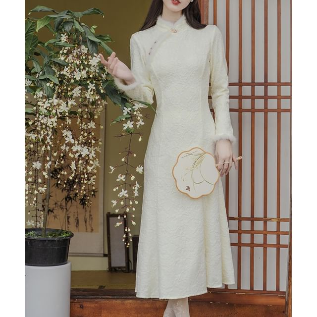 Long-Sleeve Fluffy Trim Midi A-Line Qipao