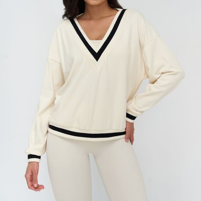 Contrast Trim V-Neck Sweatshirt